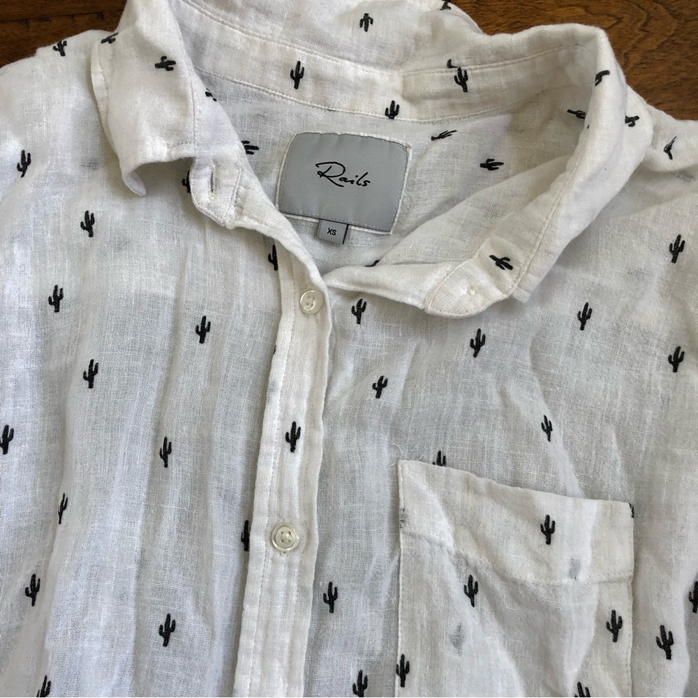 Rails Linen Cactus Button Down Top - image 2